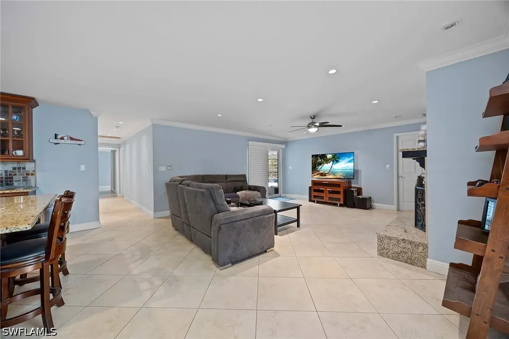 6574 Trail Boulevard Naples FL 34108