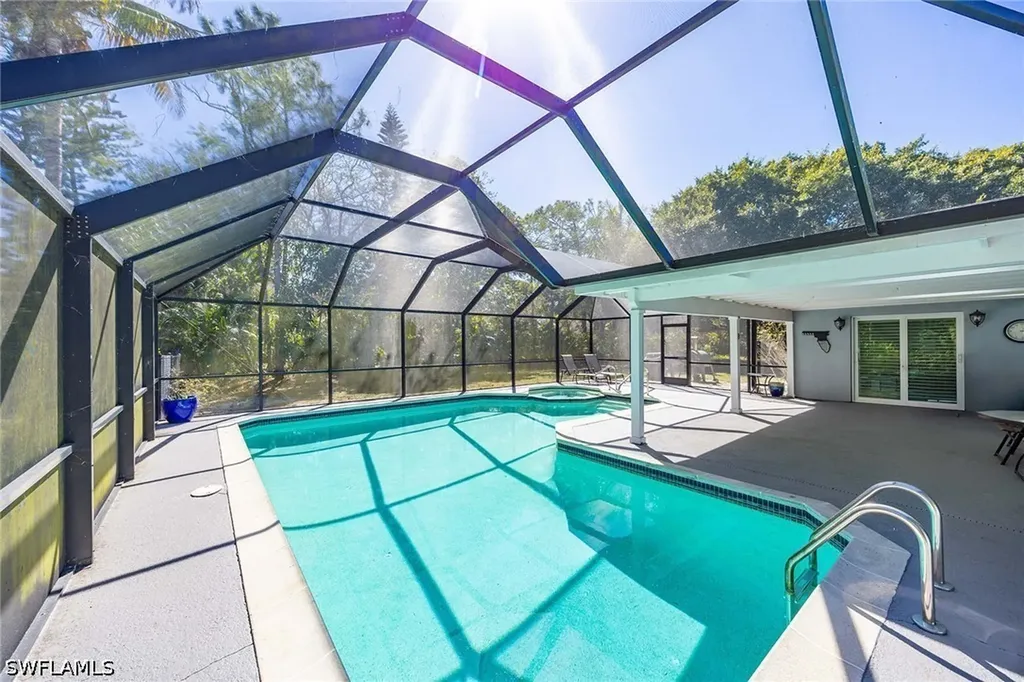 6574 Trail Boulevard Naples FL 34108