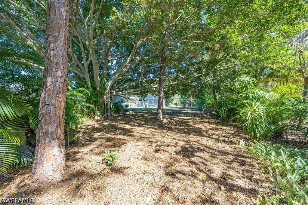 6574 Trail Boulevard Naples FL 34108