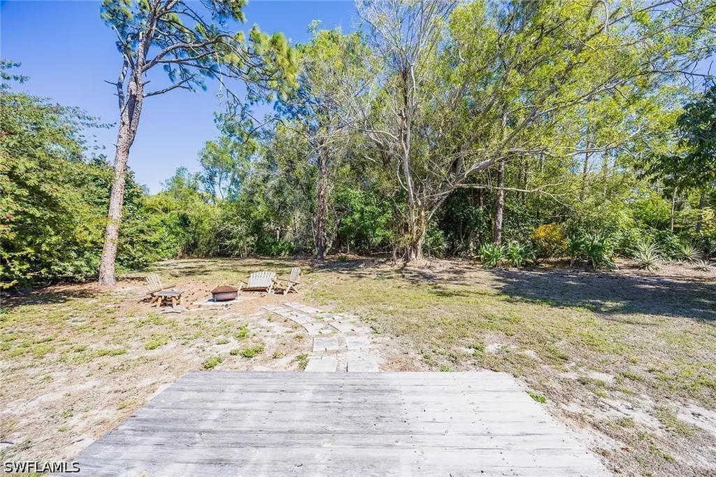 6574 Trail Boulevard Naples FL 34108