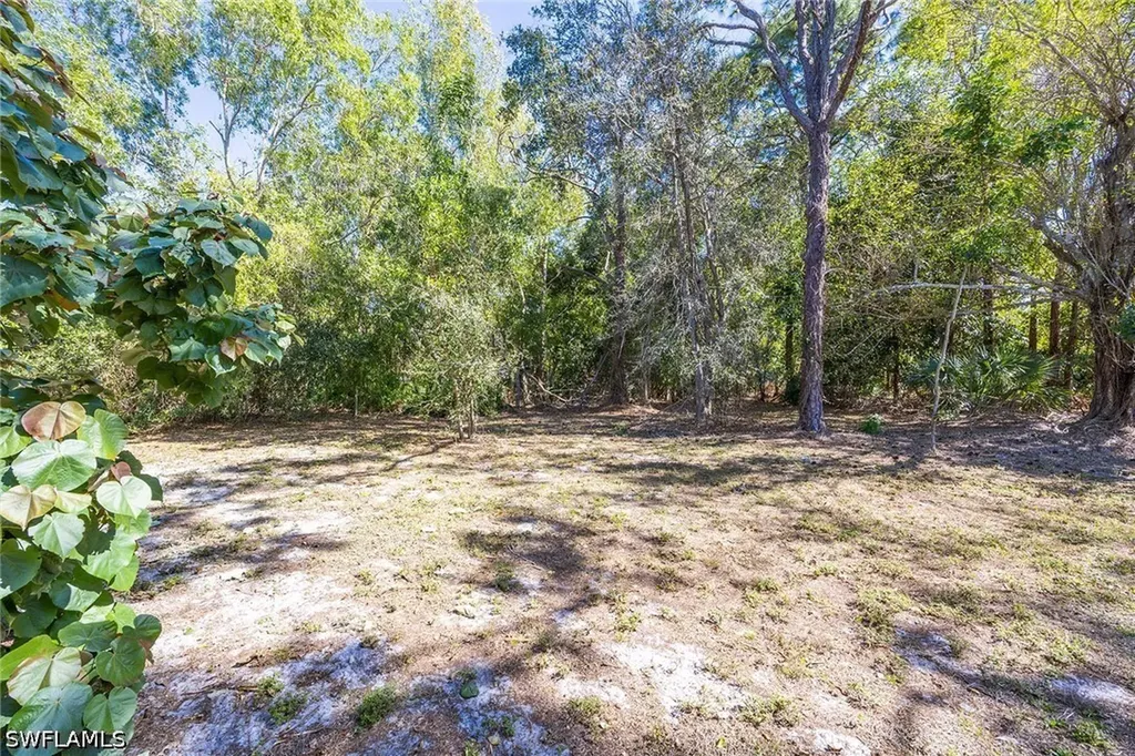 6574 Trail Boulevard Naples FL 34108