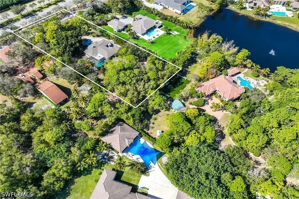 6574 Trail Boulevard Naples FL 34108