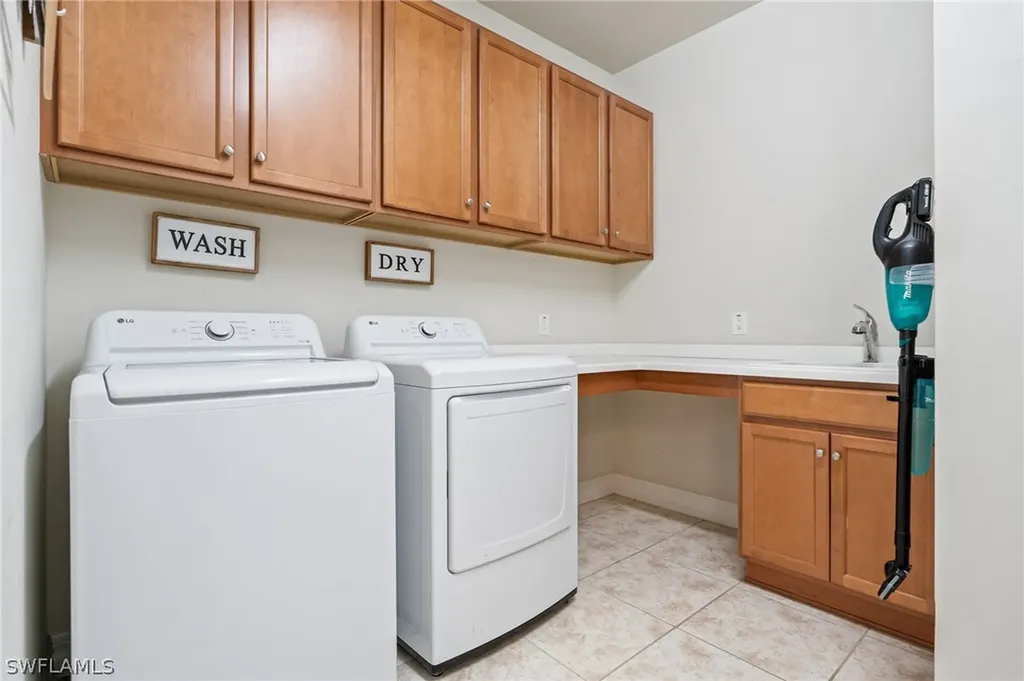 28066 Pisces Lane Bonita Springs FL 34135