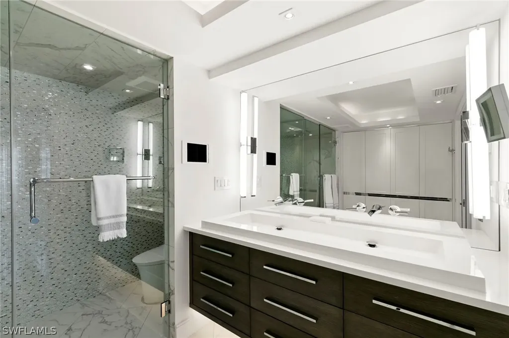 4001 Gulf Shore Boulevard N Naples FL 34103