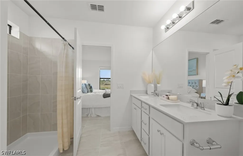 609 Oasis Lake Place Lehigh Acres FL 33936