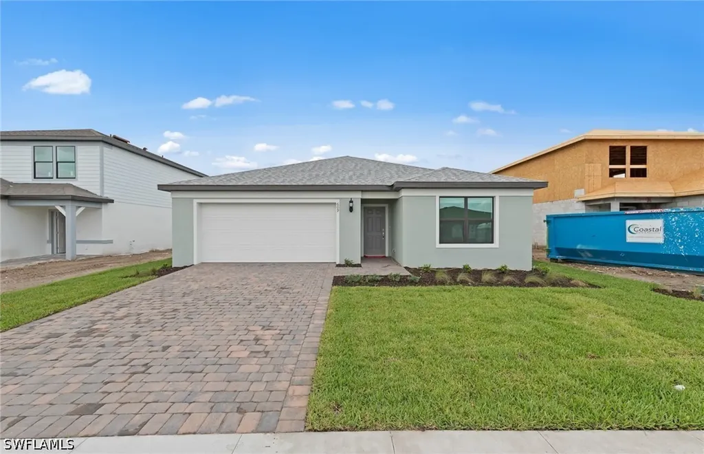 609 Oasis Lake Place Lehigh Acres FL 33936