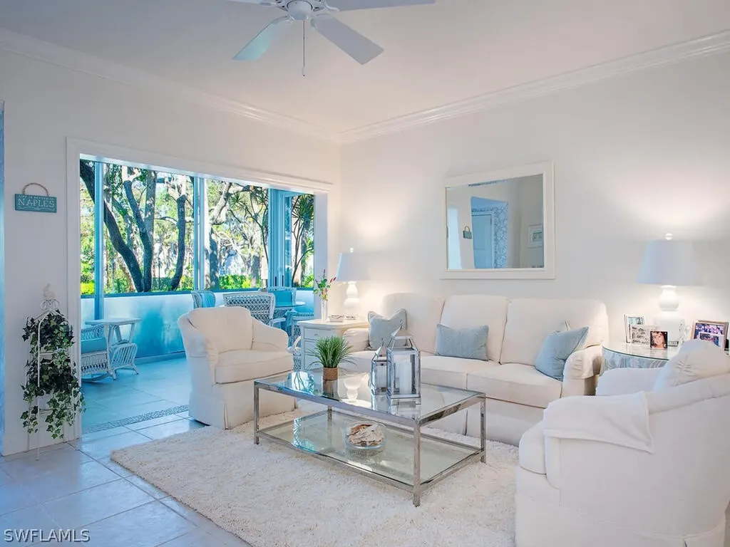 5818 Glencove Drive Naples FL 34108