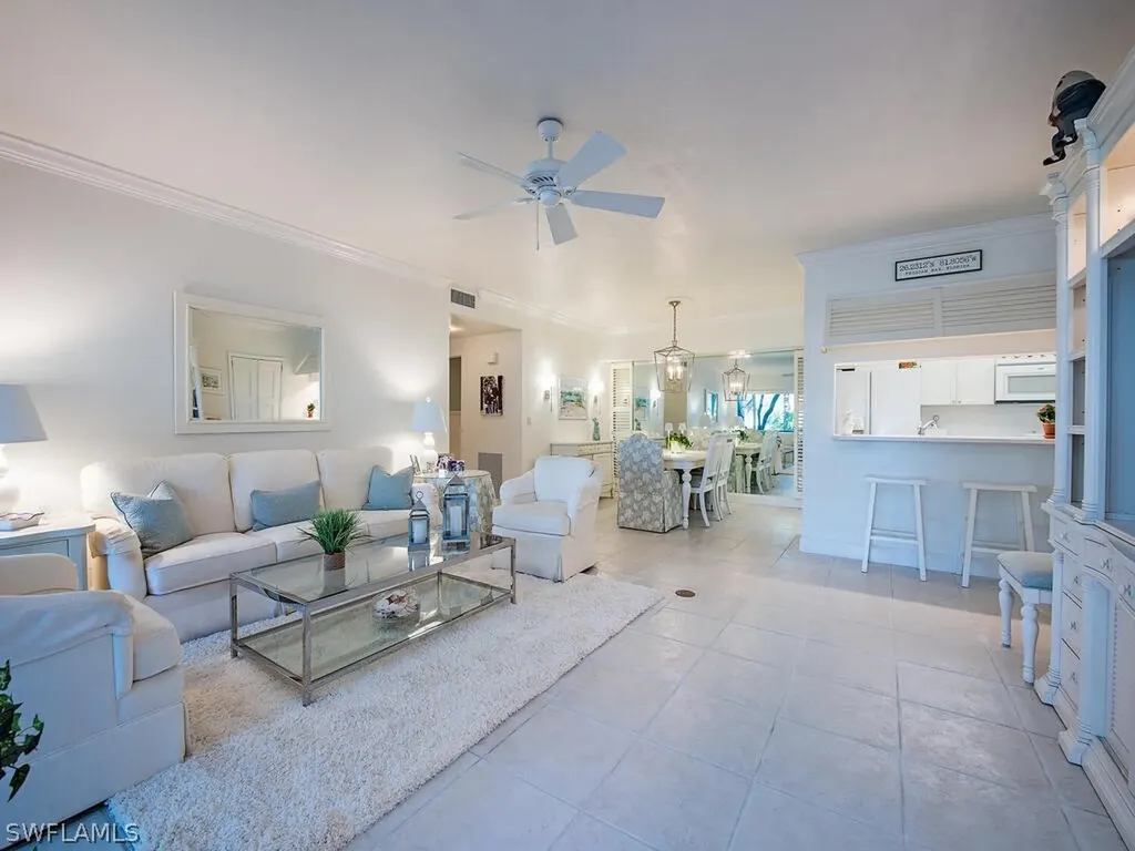 5818 Glencove Drive Naples FL 34108
