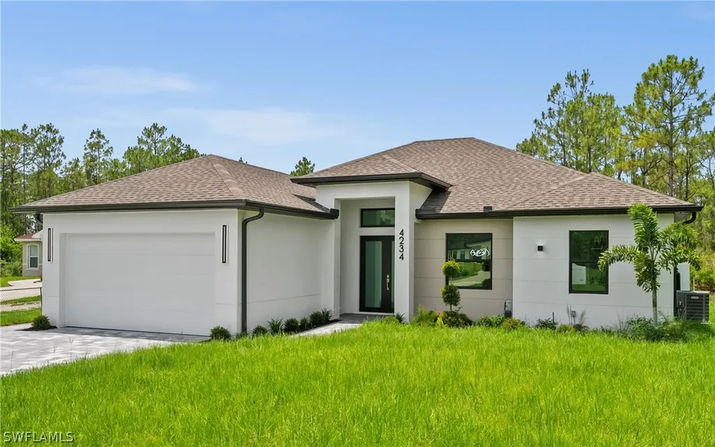 4234 27th Avenue NE Naples FL 34120