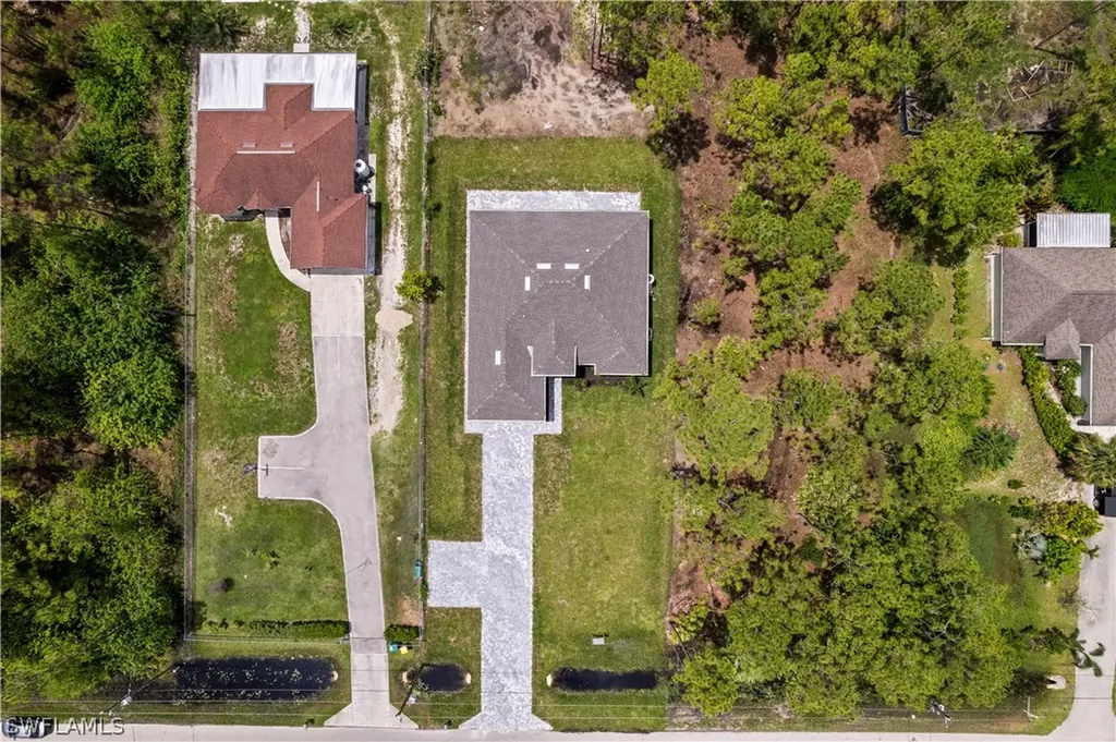 4234 27th Avenue NE Naples FL 34120