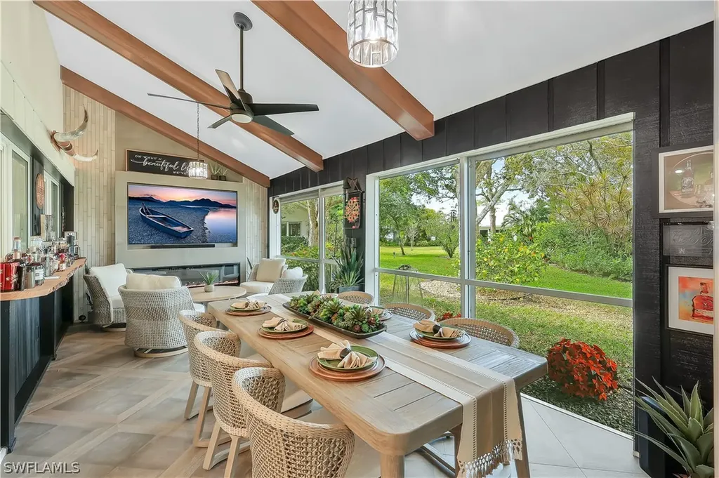 4742 West Boulevard Naples FL 34103