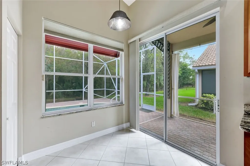1278 Barrigona Court Naples FL 34119