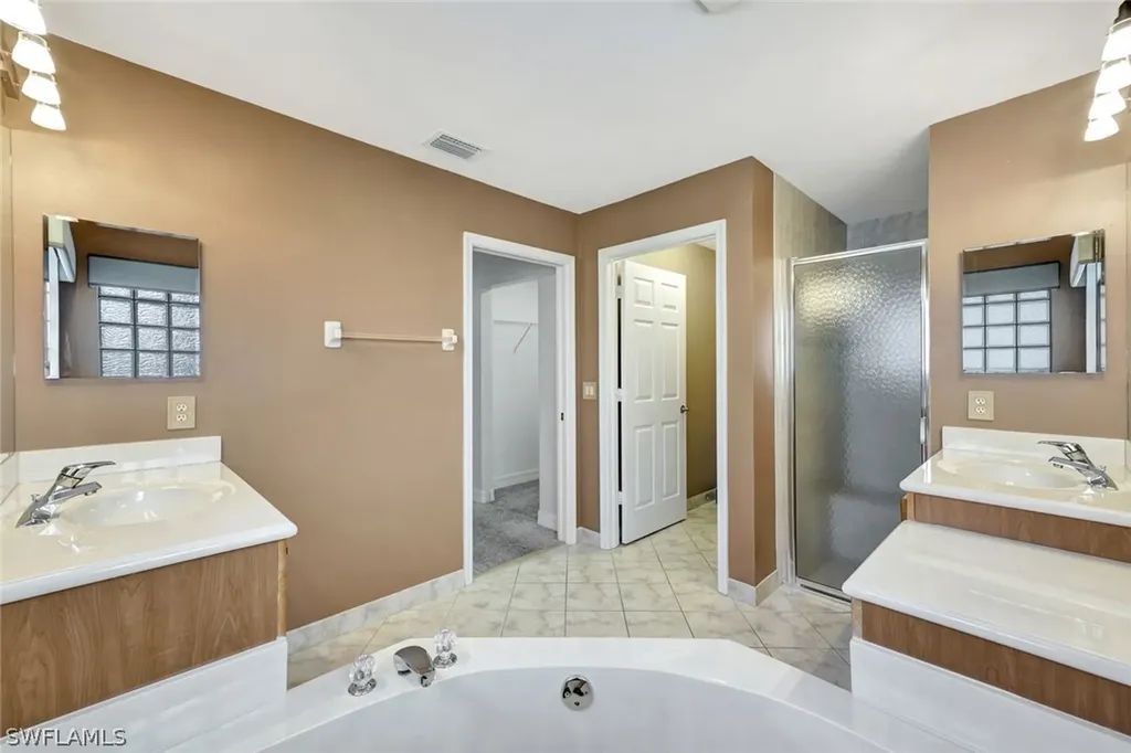1278 Barrigona Court Naples FL 34119