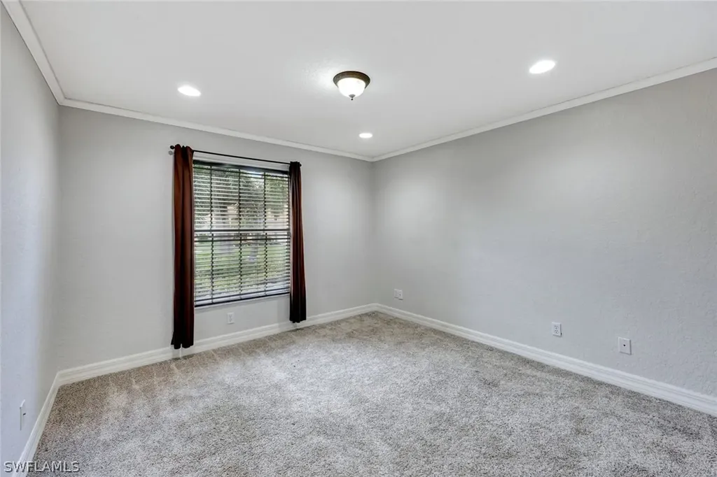 1278 Barrigona Court Naples FL 34119