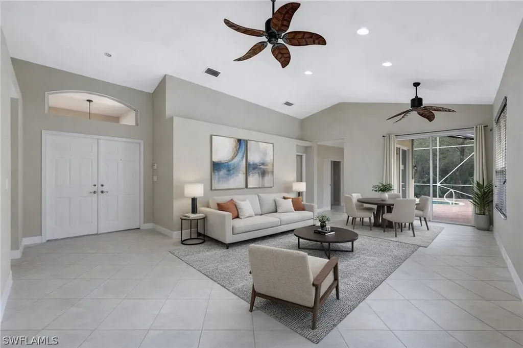 1278 Barrigona Court Naples FL 34119