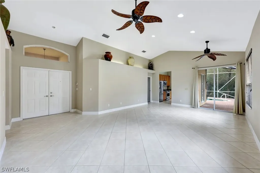 1278 Barrigona Court Naples FL 34119