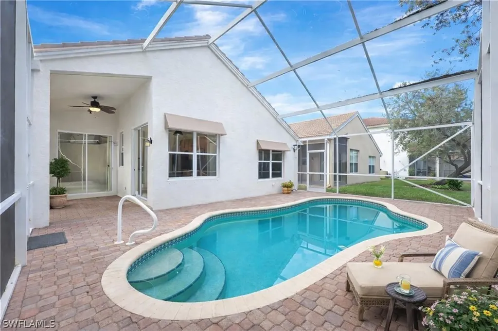 1278 Barrigona Court Naples FL 34119