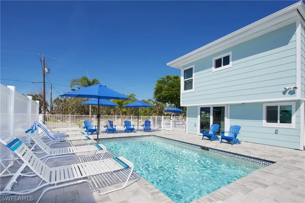 5440 Palmetto Street Fort Myers Beach FL 33931