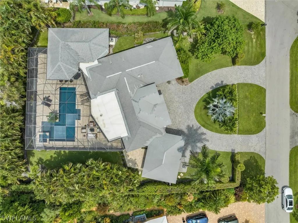 1627 Murex Lane Naples FL 34102