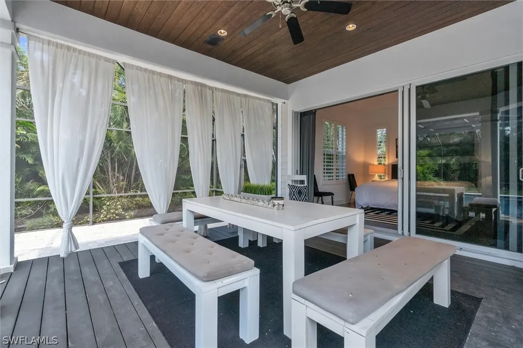 1627 Murex Lane Naples FL 34102
