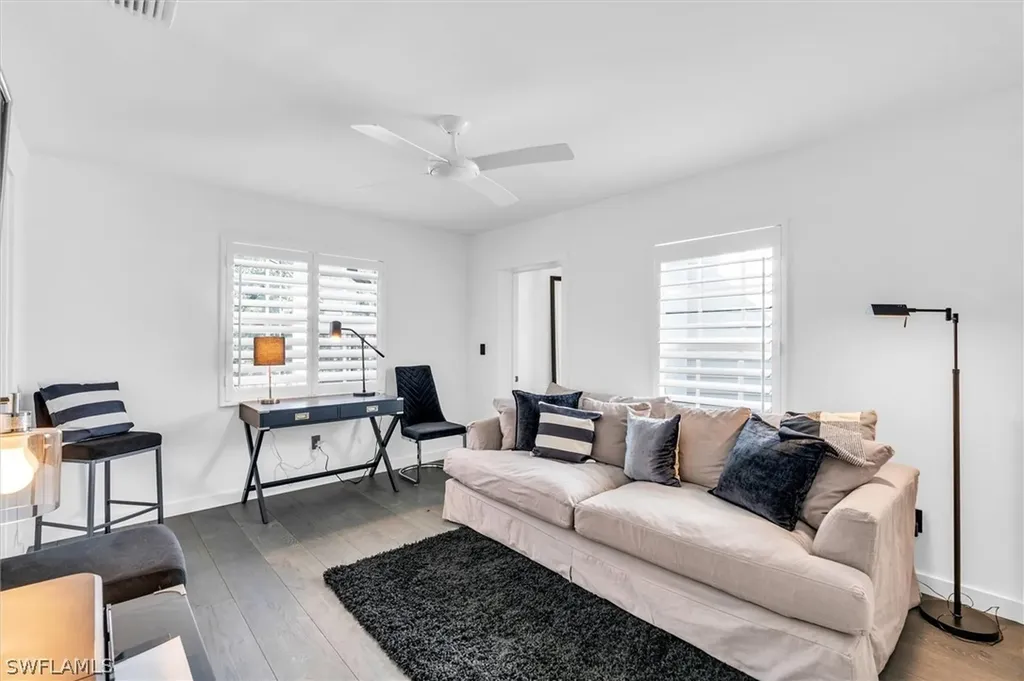 1627 Murex Lane Naples FL 34102