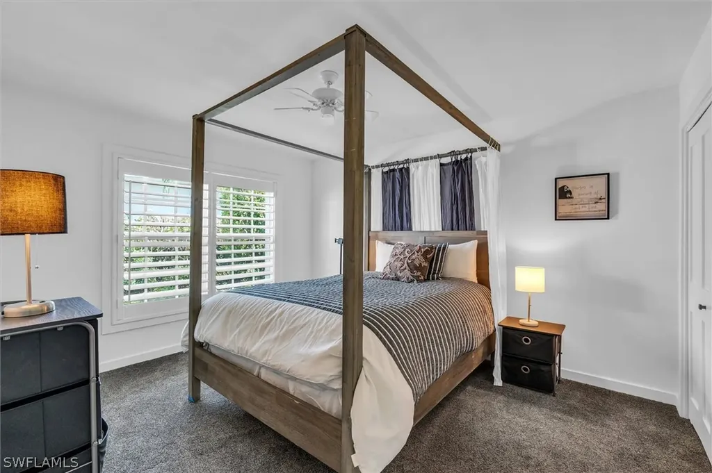 1627 Murex Lane Naples FL 34102