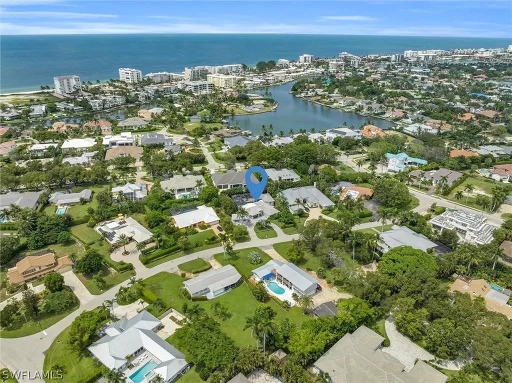 1627 Murex Lane Naples FL 34102