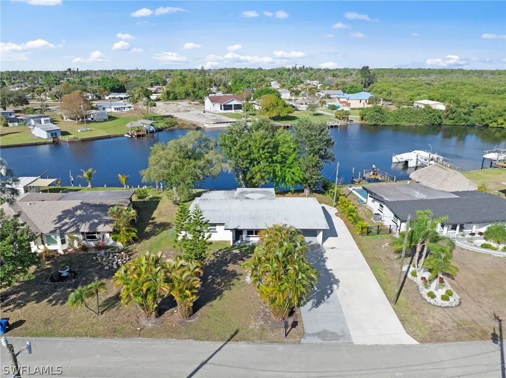 1313 Thompson Street North Fort Myers FL 33903