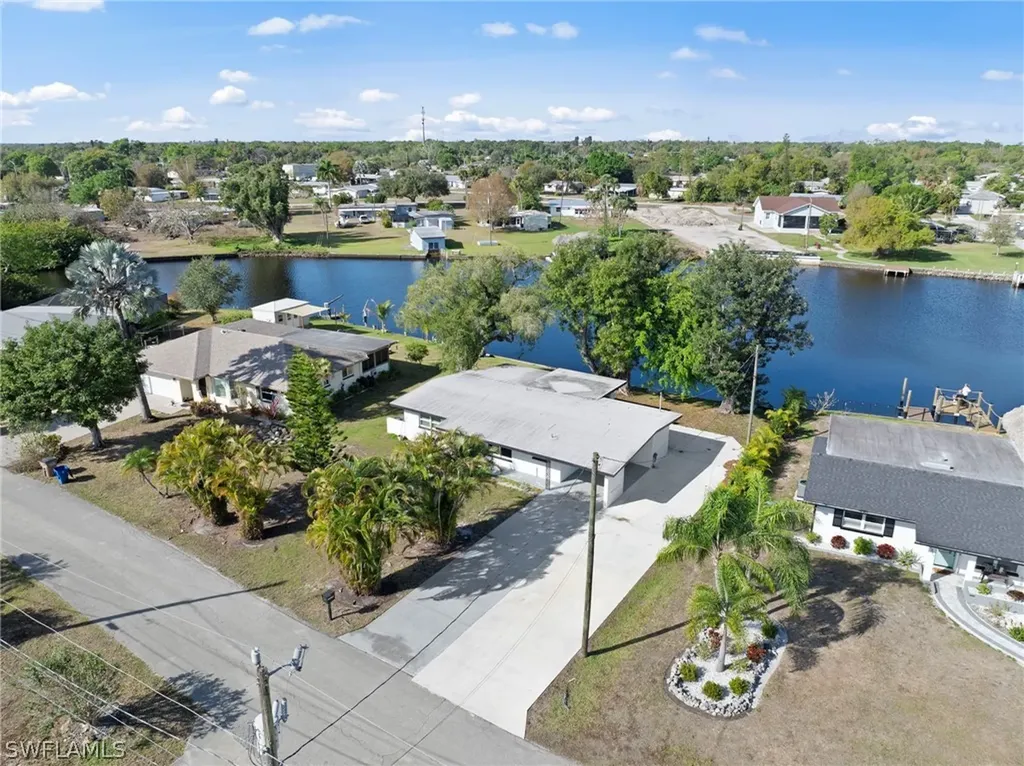 1313 Thompson Street North Fort Myers FL 33903