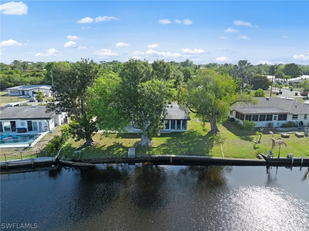 1313 Thompson Street North Fort Myers FL 33903