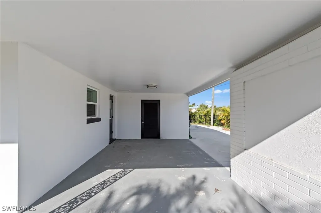 1313 Thompson Street North Fort Myers FL 33903
