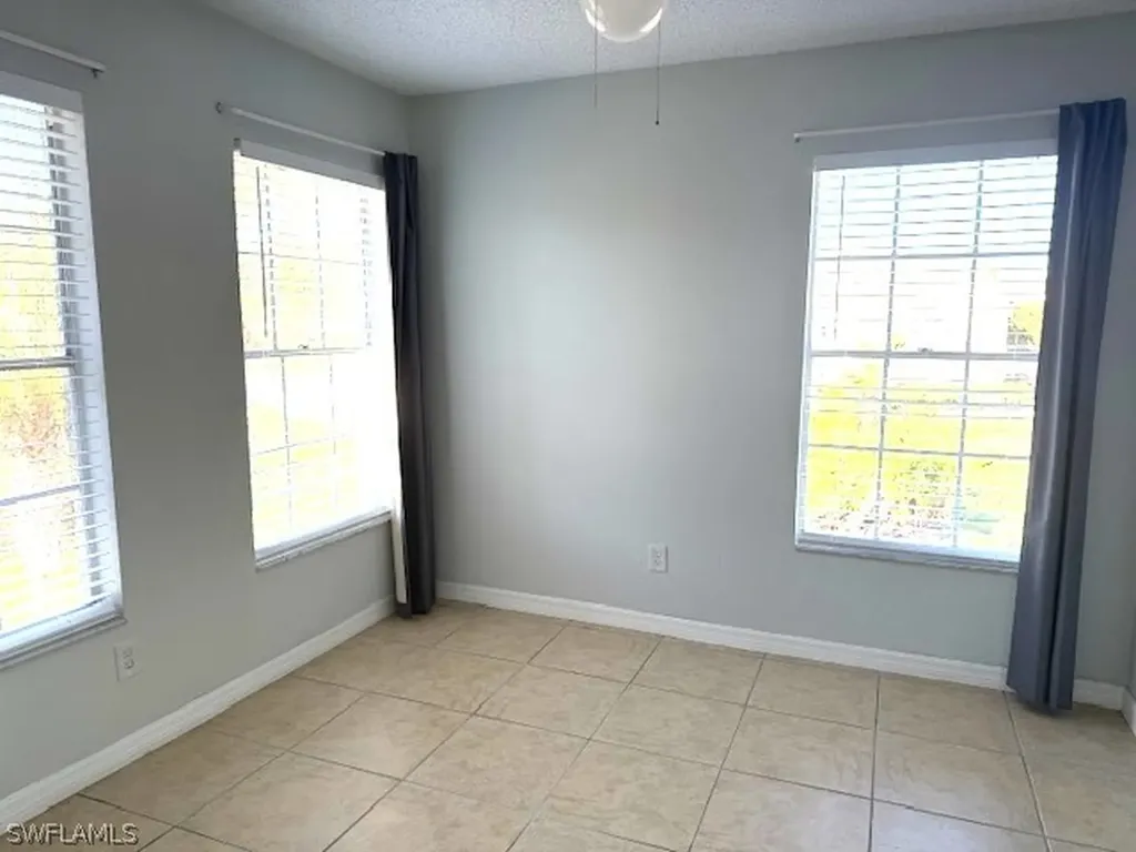 124 Santa Clara Drive Naples FL 34104