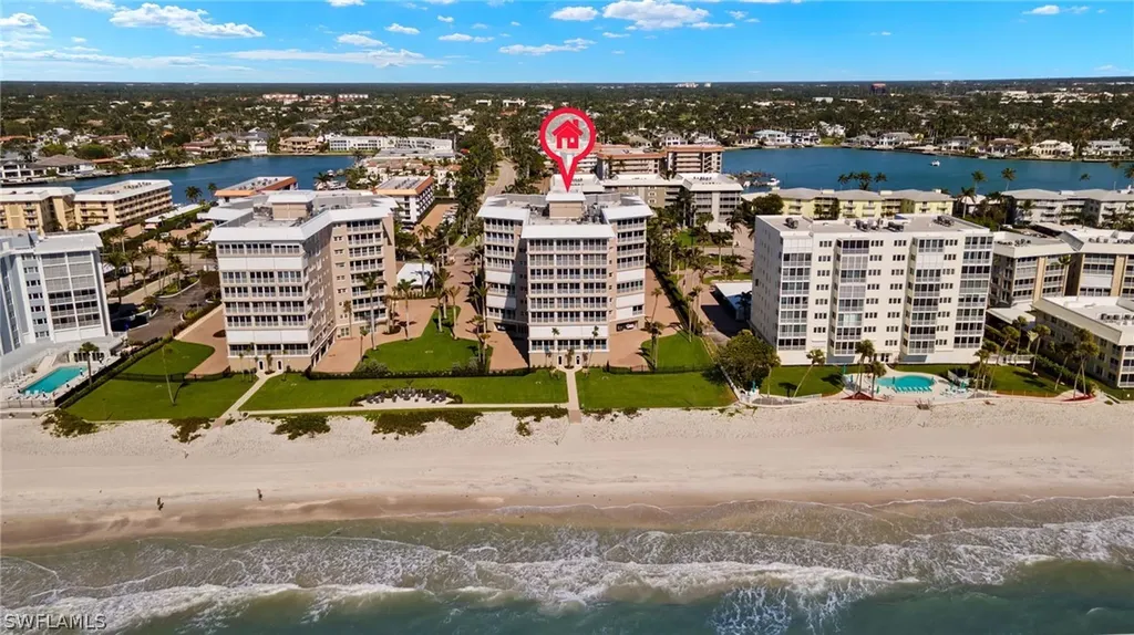 2901 Gulf Shore Boulevard N Naples FL 34103