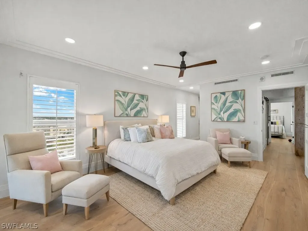 2901 Gulf Shore Boulevard N Naples FL 34103