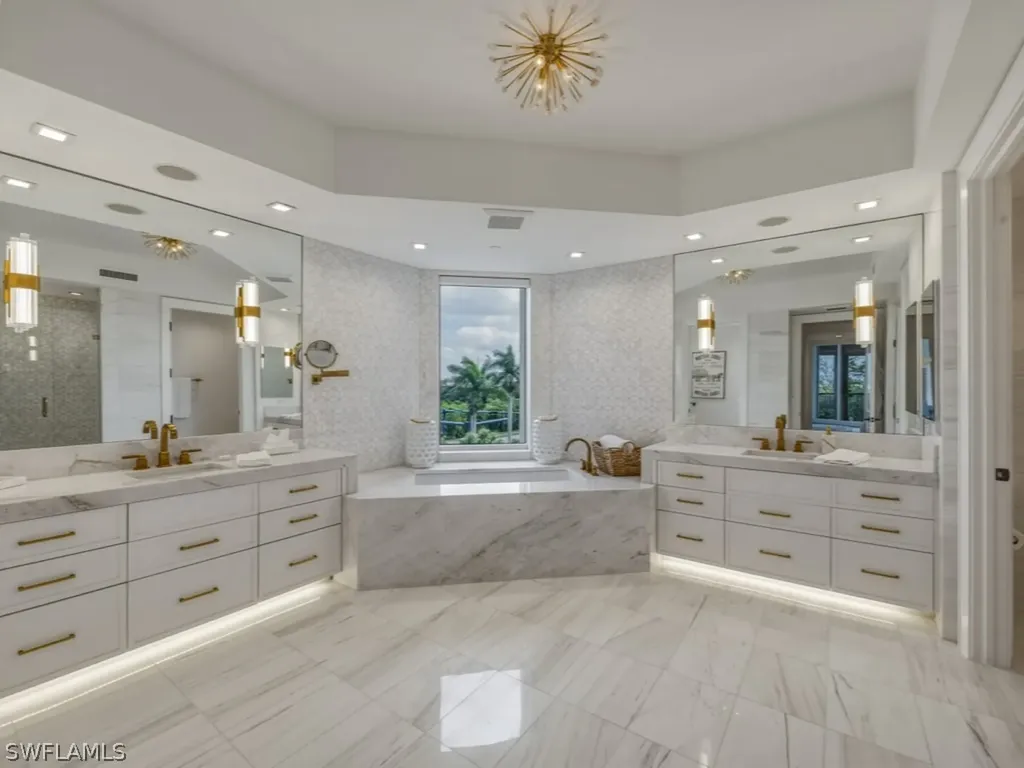 8787 Bay Colony Drive Naples FL 34108