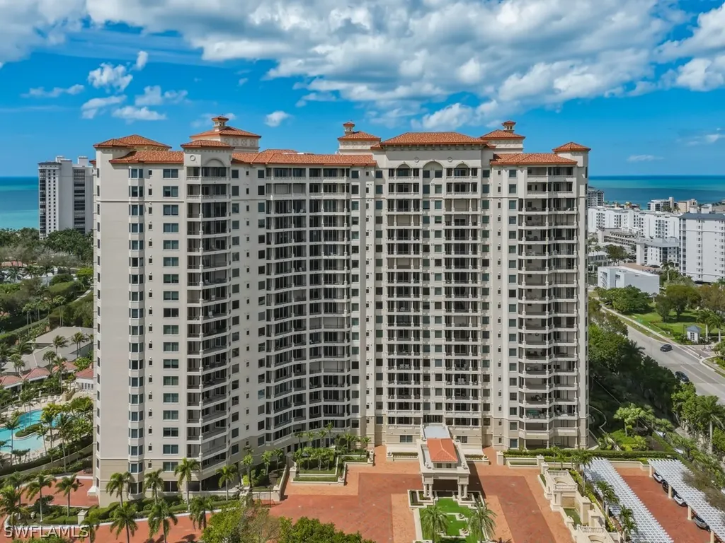 8787 Bay Colony Drive Naples FL 34108