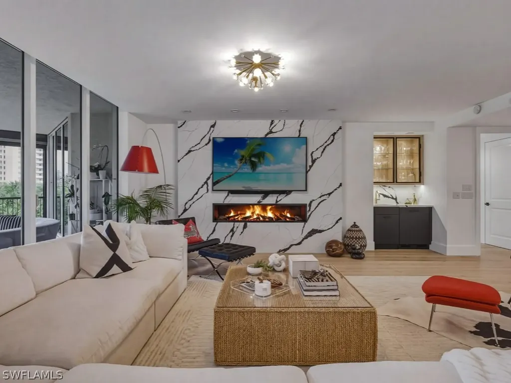 8787 Bay Colony Drive Naples FL 34108
