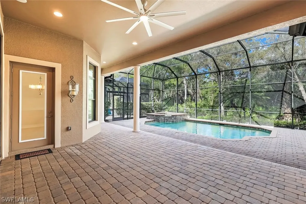 6419 Vivaldi Court Naples FL 34113