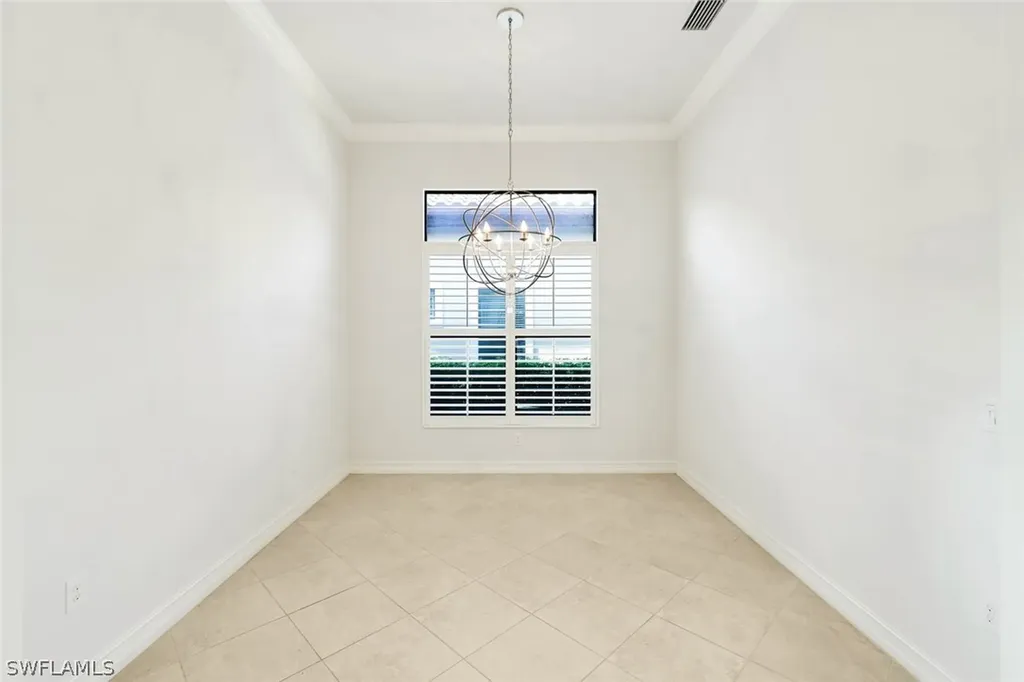 6419 Vivaldi Court Naples FL 34113
