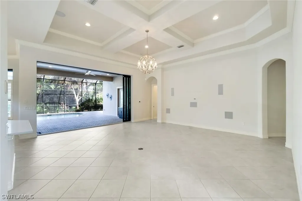 6419 Vivaldi Court Naples FL 34113
