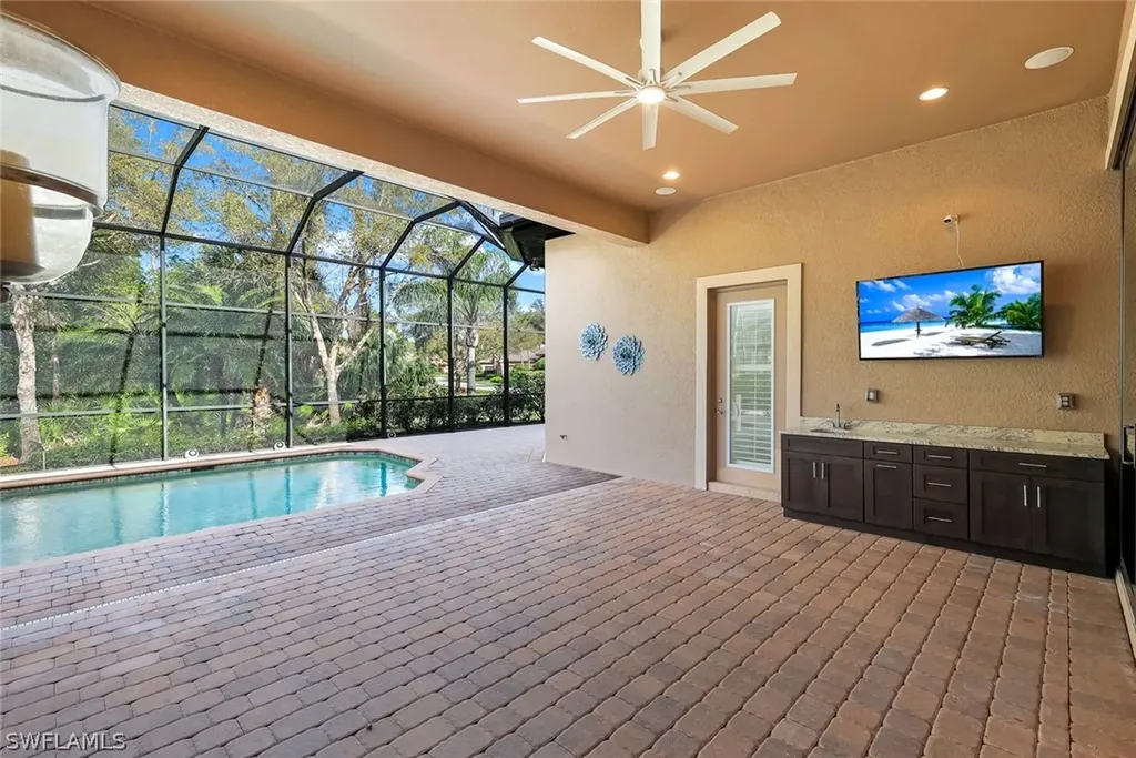 6419 Vivaldi Court Naples FL 34113