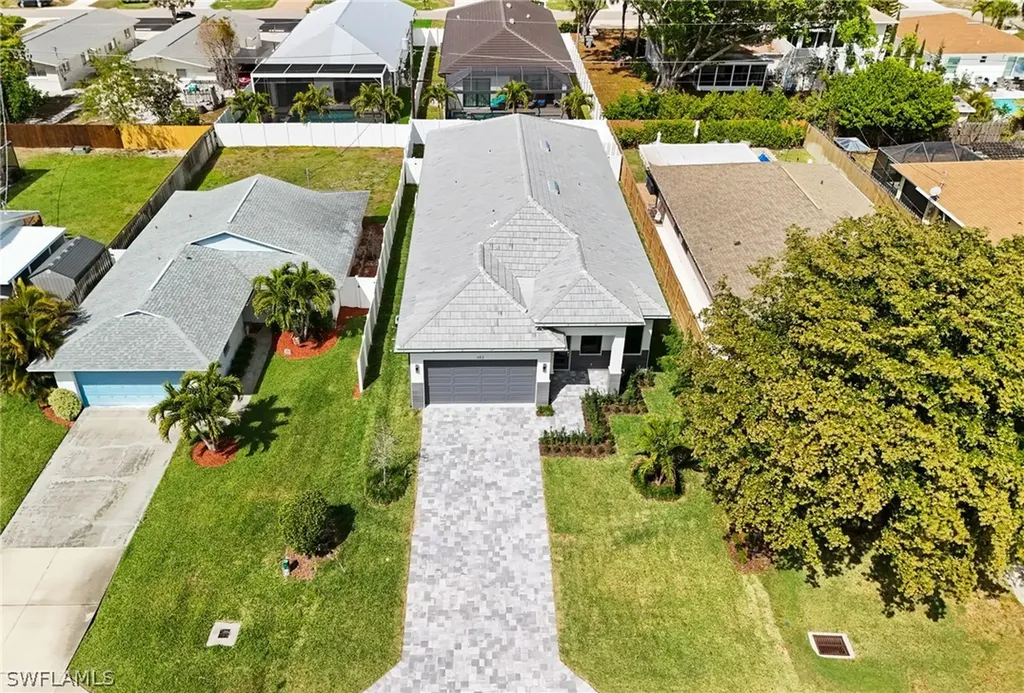 653 107th Avenue N Naples FL 34108