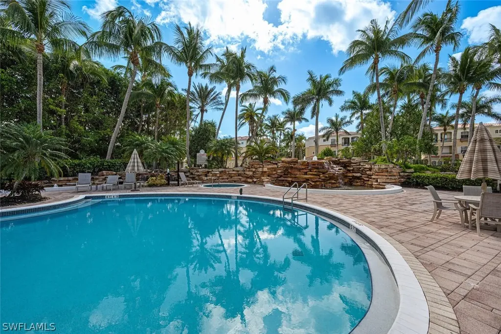 2625 Estrella Court Naples FL 34109