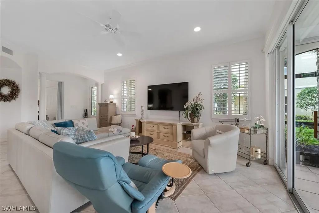 2625 Estrella Court Naples FL 34109