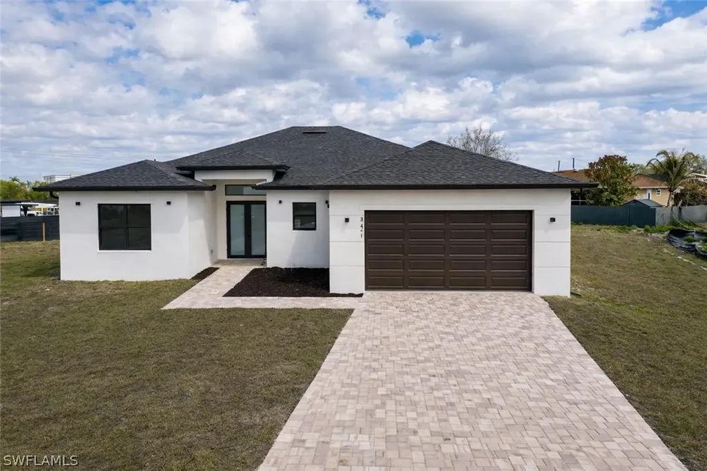 811 Dartmouth Court Lehigh Acres FL 33974