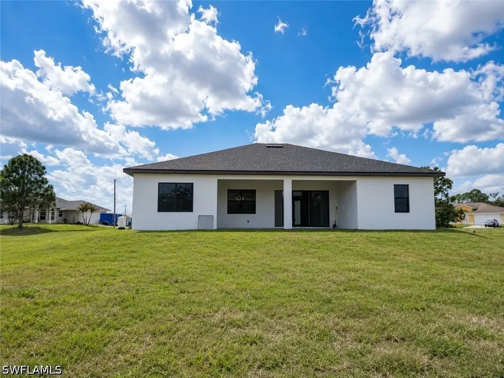 811 Dartmouth Court Lehigh Acres FL 33974