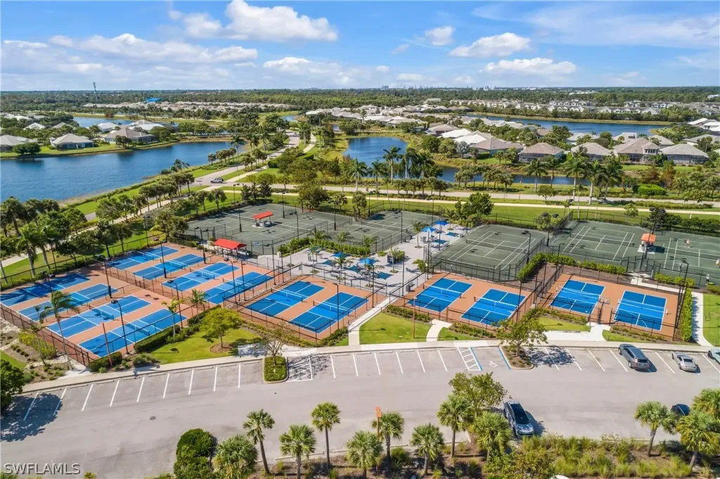 6907 Cay Court Naples FL 34113