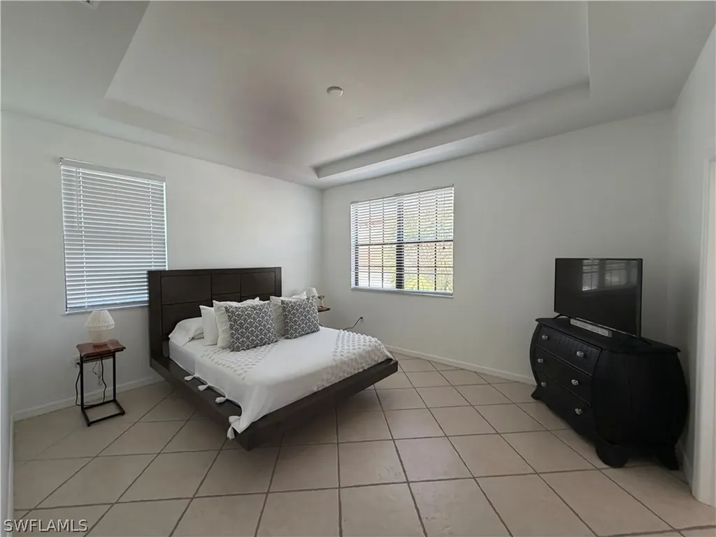 7431 Bristol Circle Naples FL 34120