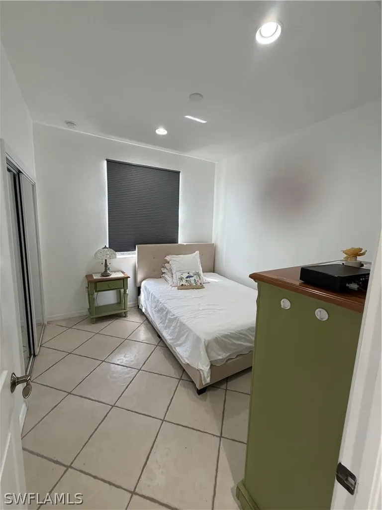 7431 Bristol Circle Naples FL 34120