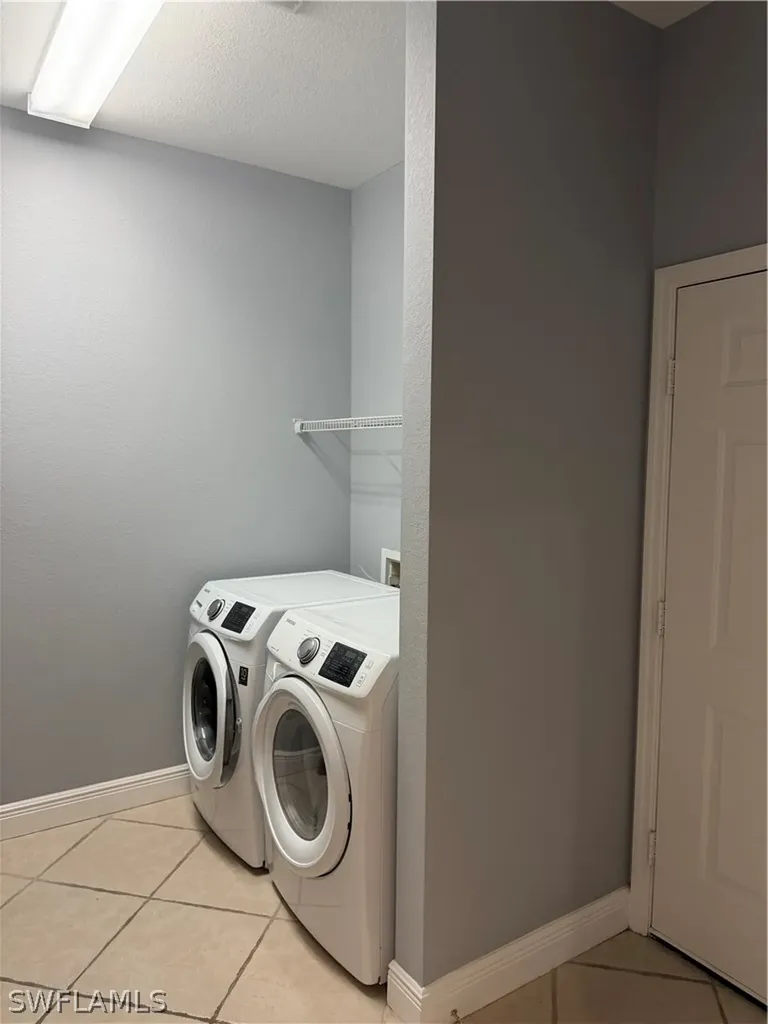 7431 Bristol Circle Naples FL 34120